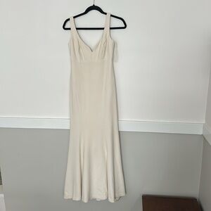 More Photos Nicole Miller Abigail Wedding Dress Sweetheart Neckline Trumpet Gown